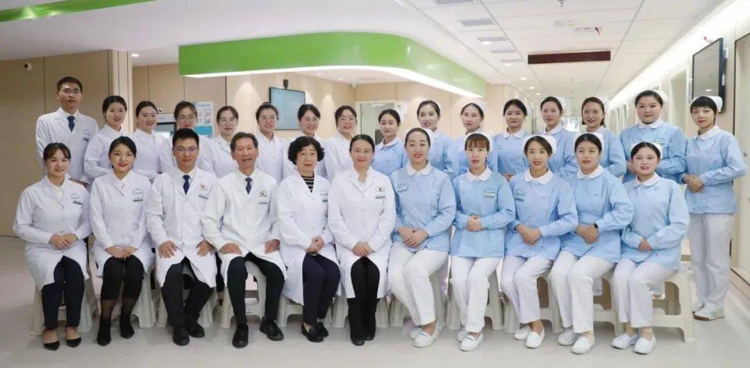 85岁老人摔倒后头疼不止原因竟是硬膜下血肿！医生提醒：头等大事莫轻视！米乐M6 米乐(图2)