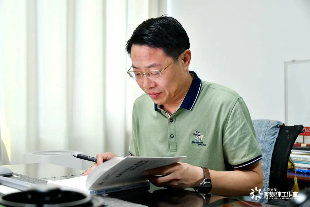 米乐M6 米乐李方义：润物细无声以潜移默化的形式将思政融入课程(图3)