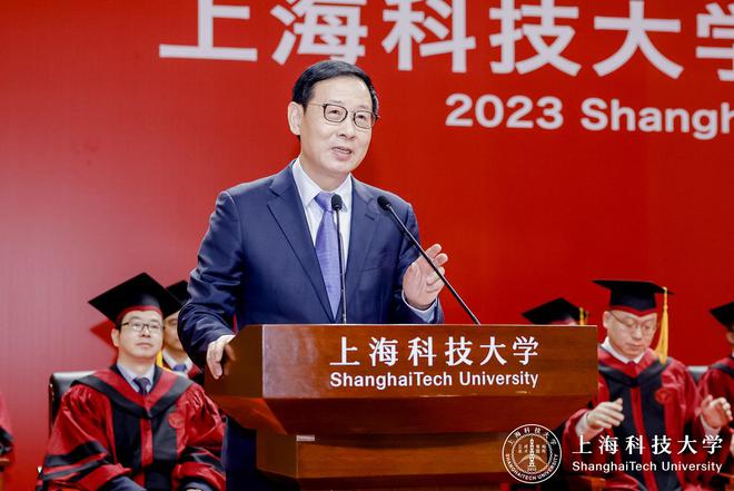 米乐 M6米乐上海科技大学建校十年今年毕业生迎“两个首次”(图2)
