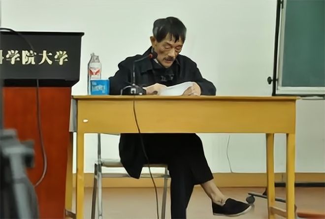 米乐M6 米乐布鞋院士拒收华为代言费只为国家科研多花钱(图1)
