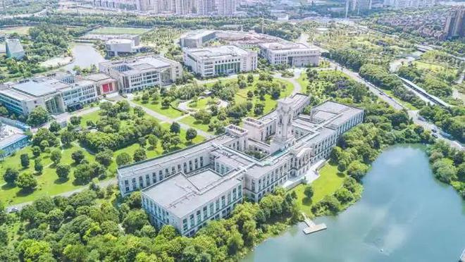 米乐M6 米乐多元、包容、国际化——北京学子从宁波诺丁汉大学走向世界(图2)