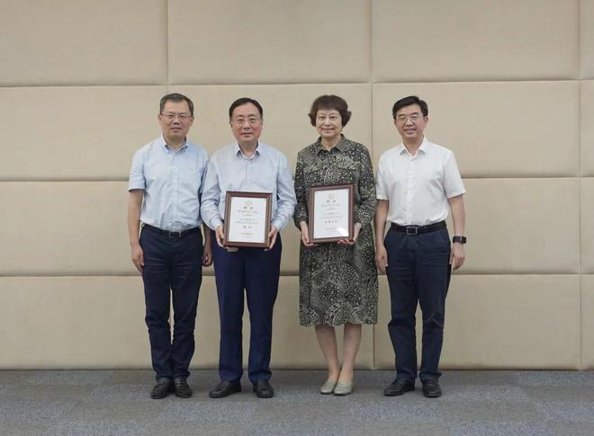 提升区域社卫服务能力水平！全市首个社区卫生能力培训中心米乐M6 米乐成立(图3)