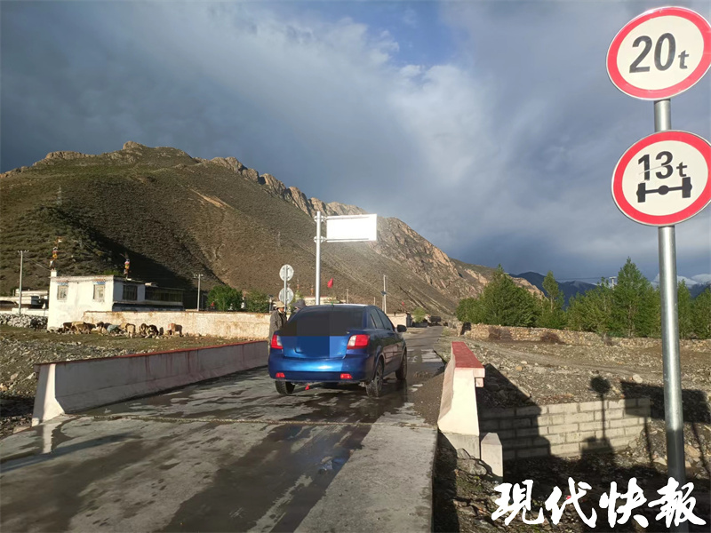 共谱苏拉新时代“山海情”丨像石榴籽一样紧紧抱在一起共绘雪域高原幸福画卷米乐 M6米乐(图5)