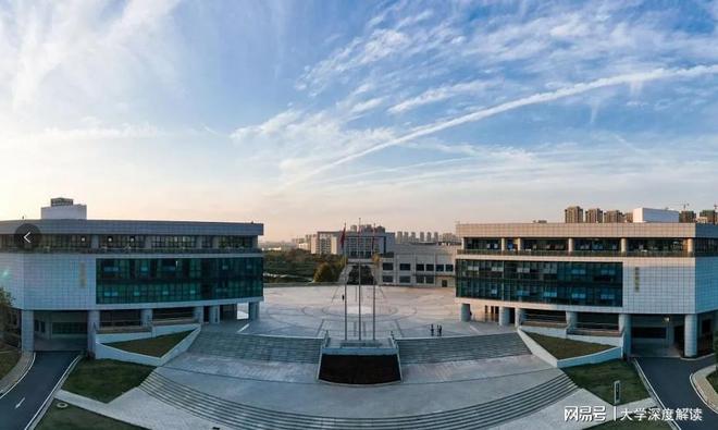 武汉纺织大学怎么样？科米乐M6 米乐研能力强科技创新顶天立地(图1)