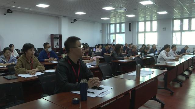 米乐 M6米乐蓄能充电！在会宁举办的这个培训班为教育高质量发展注入红色动能(图4)