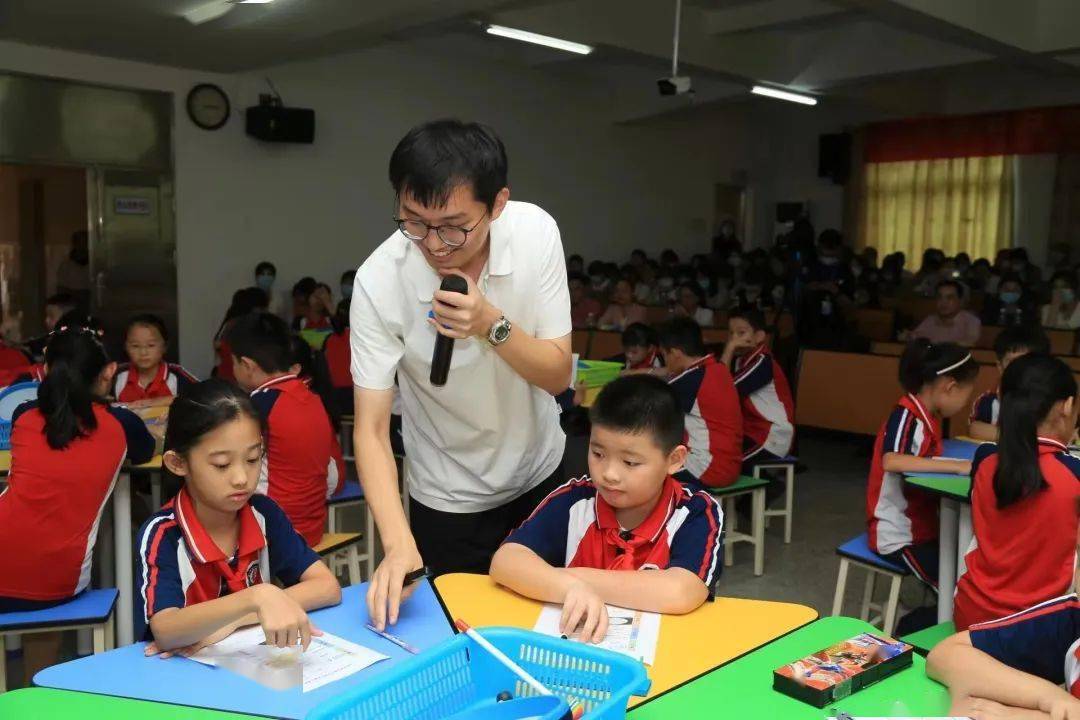 “坚持科技创新秉持科学育人”——广东省中小学科学教育教学研讨活动在湛江举办（一）米乐M6 米乐(图7)