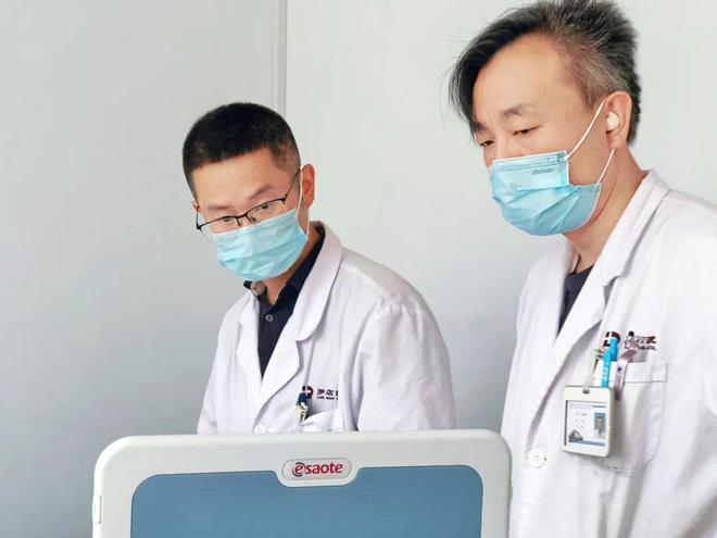 挂1个号看3位专家！宝山这家医院颈肩腰腿痛多学科联合（MDT）门诊来啦米乐 M6米乐(图2)