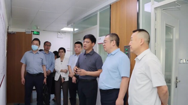 米乐M6 米乐持续深化合作 西北大学领导赴佰美基因调研(图1)