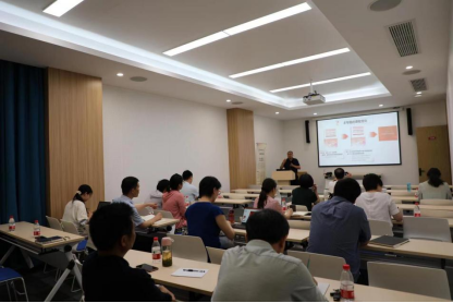 米乐 M6米乐兰州大学马克思主义学院来我院调研交流(图2)