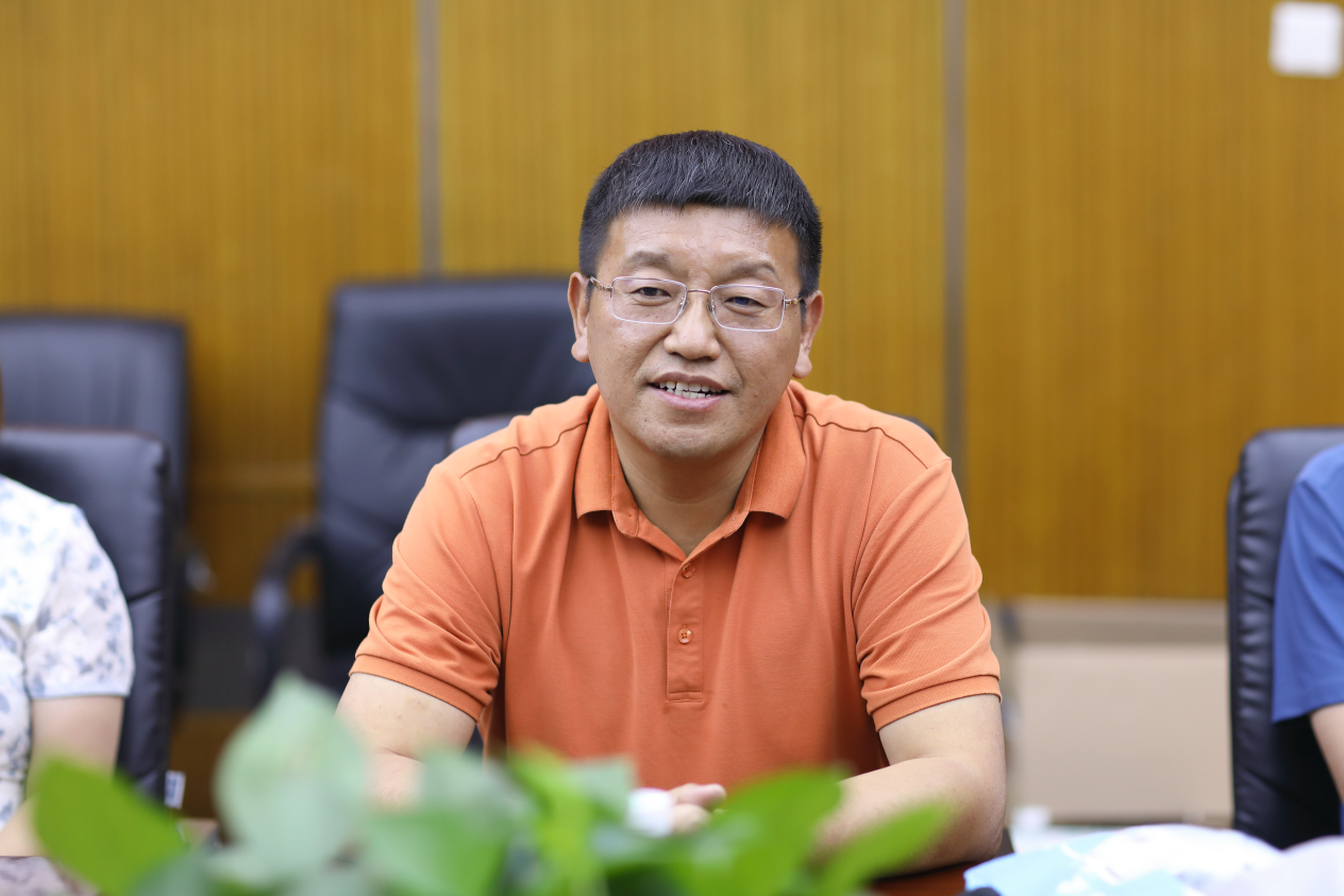 米乐M6 米乐动医教师教学发展分中心举办第十四期“师承·医心——关爱身心健康提升教学技能”主题活动(图1)
