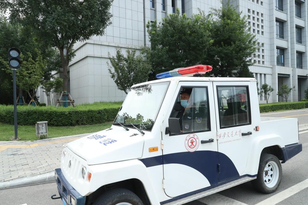 米乐 M6米乐【我在跑港】教学科研服务保障部门：坚持一线服务 助力教学科研(图4)