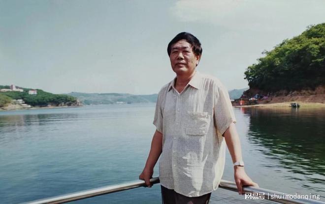 艺术家王清印：献礼八一建军节~军民鱼水情丹青绘军魂米乐 M6米乐(图1)