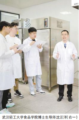 沈汪洋：在粮食加工米乐M6 米乐中耕好“无形良田” 将损失率降到2%以下(图1)