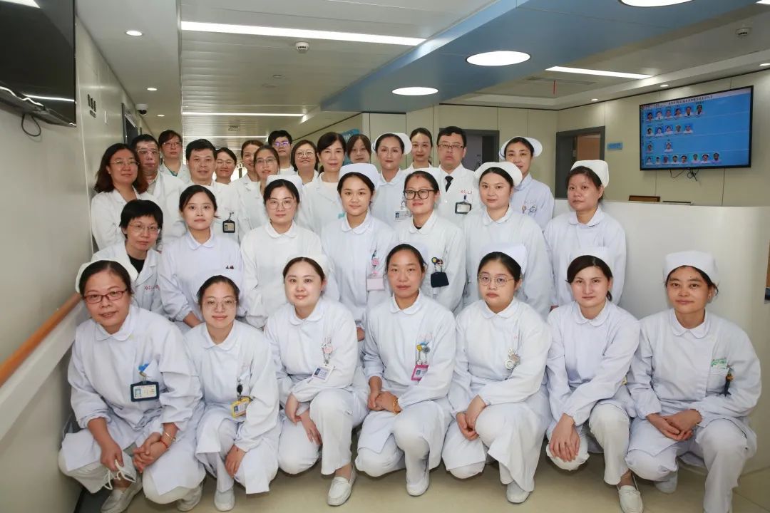 米乐M6 米乐她带领团队设立“一站式门诊”“360全方位优质服务”获赞誉(图2)