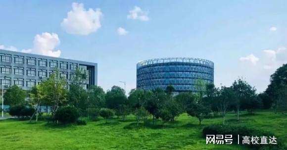 米乐 M6米乐长江大学好不好？办学质量过硬学生发展无忧！(图1)
