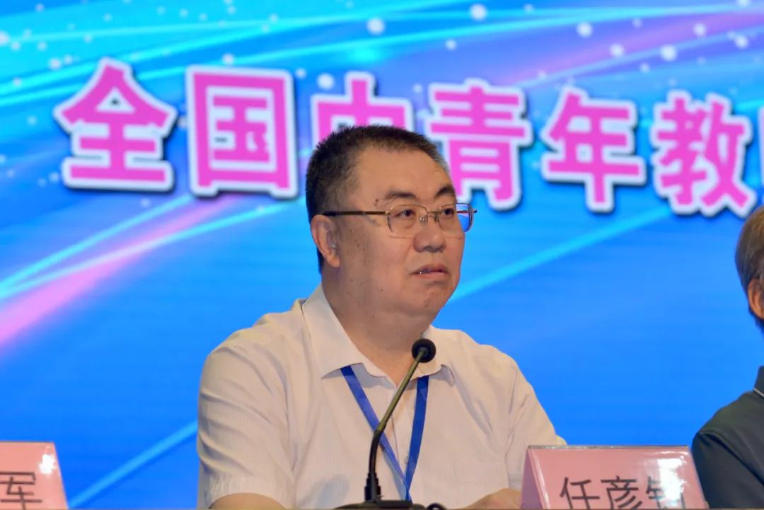 米乐M6 米乐为了中国语文的诗和远方——第十三届“万唯·语文报杯”全国中青年教师课堂教学大赛侧记(图8)