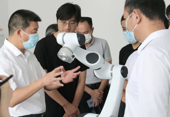 米乐 M6米乐花131亿搞科研却颗粒无收广西某高校遭痛批网友观点很犀利(图5)