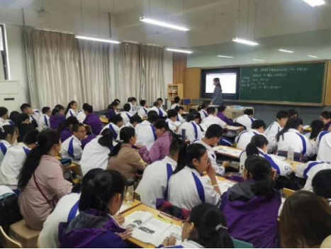 陕西省教科院中小学学科优质教学基米乐M6 米乐地展示初中段（十三）：西安高新逸翠园初级中学历史学科教科研经验(图5)