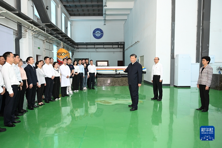 米乐 M6米乐习在黑龙江考察时强调 牢牢把握在国家发展大局中的战略定位 奋力开创黑龙江高质量发展新局面(图17)