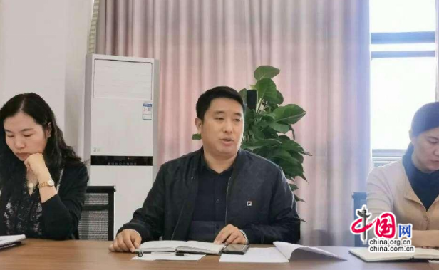 米乐 M6米乐风正劲帆已扬 峨眉二小提升学校教科研水平和教育教学质量(图2)