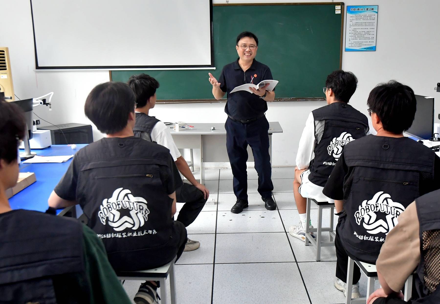 你的样子米乐 M6米乐叶宏武：从职高生到教高职生的教授的“逆袭”之路(图4)
