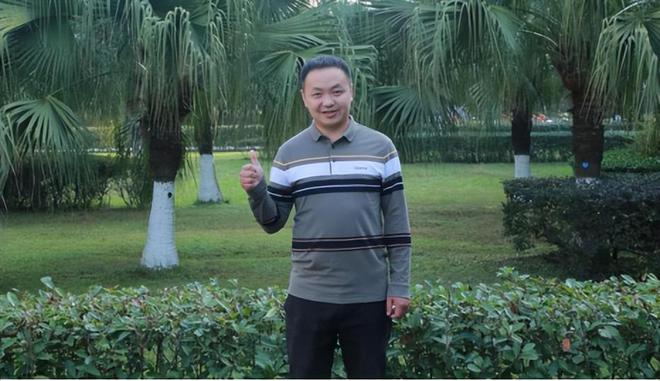 米乐 M6米乐电子科技大学成都学院王旭：将教学科研成果写在祖国大地上(图2)