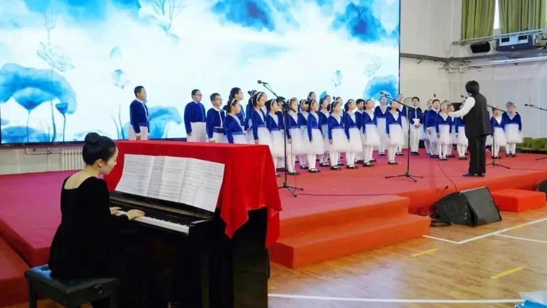 海淀首个院校合作实验校如何三年蜕变从普校变成优质校？(图1)
