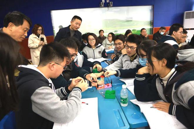 教学质量优秀！成都老牌私立学校优效课堂这样打造！(图1)