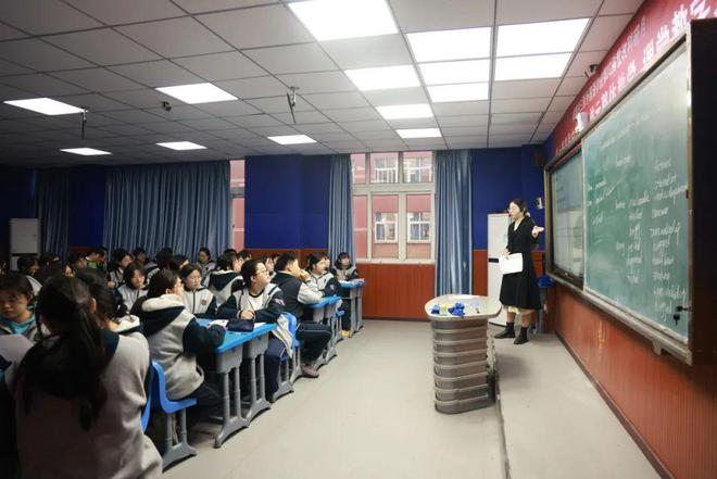 教学质量优秀！成都老牌私立学校优效课堂这样打造！(图3)