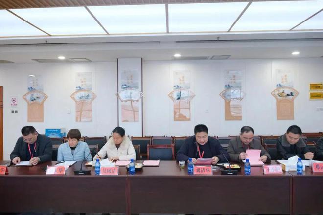 邵阳学院党委委员、副校长李金成一行莅临隆回县人民医院调研指导教学工作(图4)