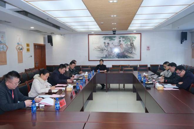 邵阳学院党委委员、副校长李金成一行莅临隆回县人民医院调研指导教学工作(图2)