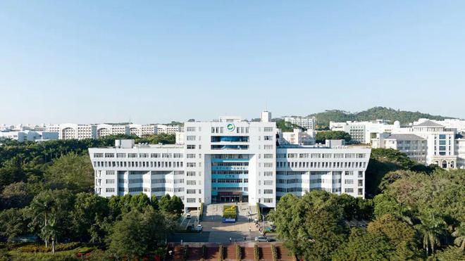 招聘！专任教师年收入可达65万事业编薪酬！广东海洋大学2024年引进高层次教学科研人员公告(图1)