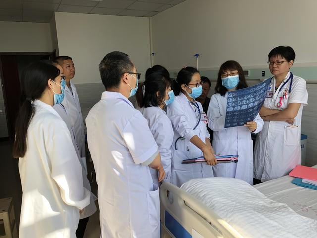 云南省名中医许东云：心怀悲悯的工作狂也有小遗憾(图3)