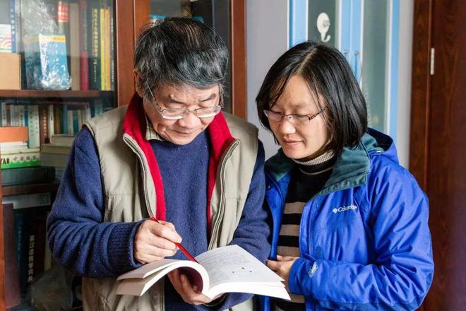 深耕实验教学他们做学生探索自然世界的引路人(图4)