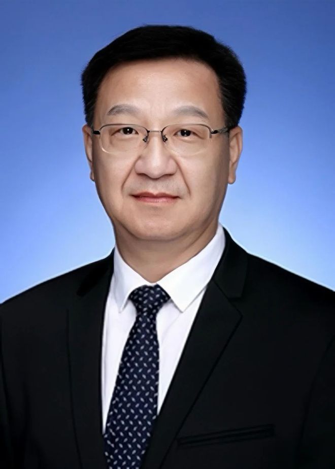【突发】又一大三甲院长被逮捕！(图1)