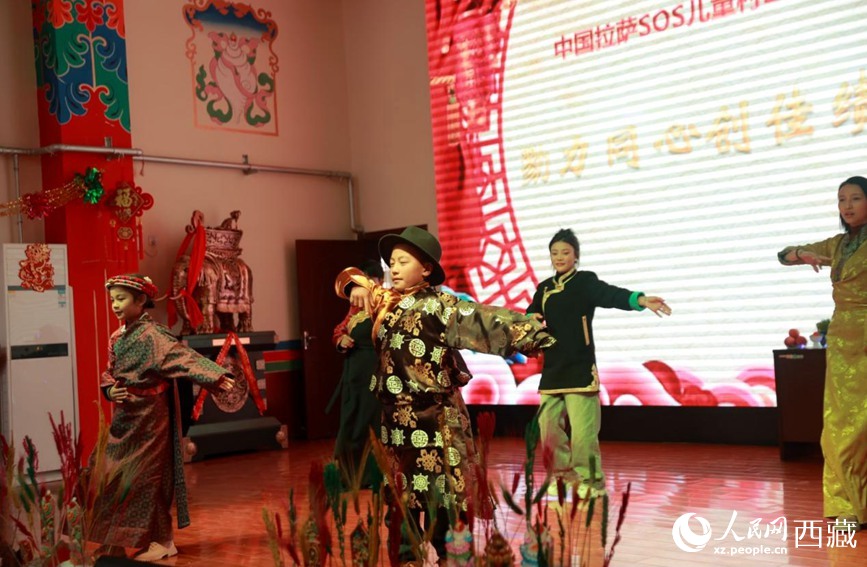 “妈妈”要退休了但总有一束光在延续(图2)