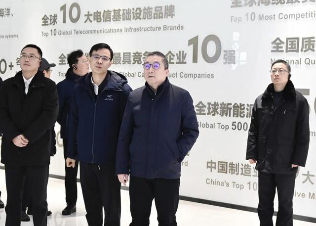 争创一流、对标先进！宝山区处级党政负责干部政治能力建设专题班赴苏州市、南通市学习考察(图4)