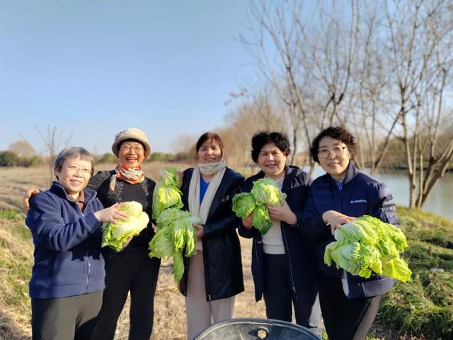 厂房变身“最美体育场馆”！松江这个新时代文明实践点有温度(图2)