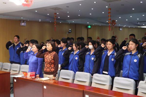 【思政课青年说】探索实践教学加强高中生理想信念教育(图3)