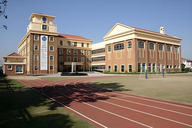 华东农业大学：农业教育与科研的璀璨明珠(图1)