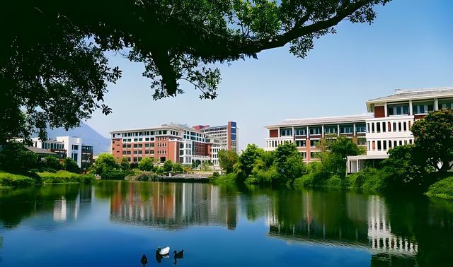华东农业大学：农业教育与科研的璀璨明珠(图3)