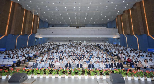 数字化推动大中小教学研一体化变革 全国学科教育联盟第三届年会在重庆举行(图2)