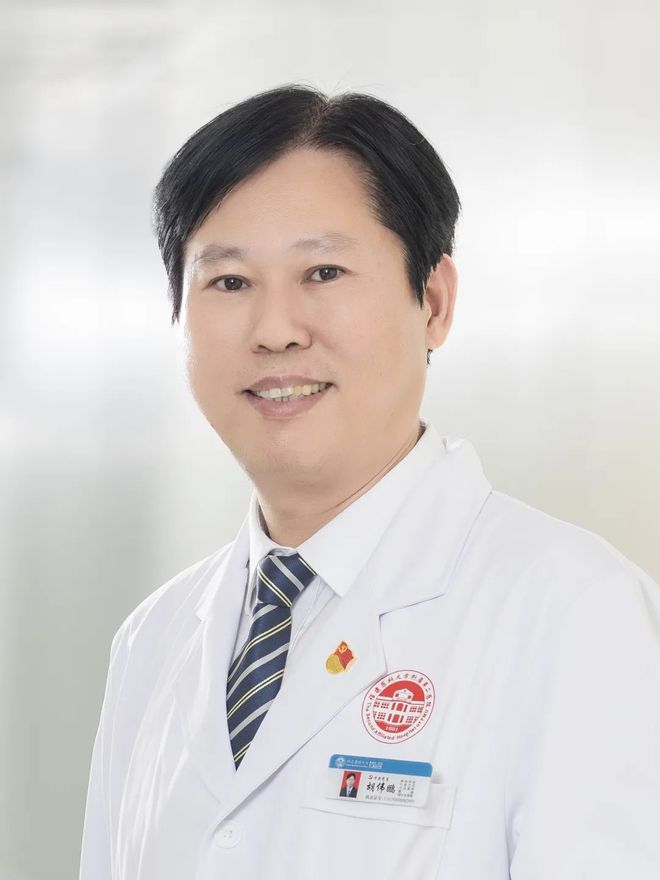 突破！福医二院2位专家进入“全国神经外科科研高产学者”前40强(图1)