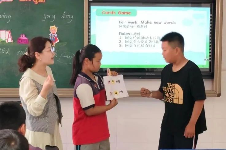 【结对共建】“专家服务基层”刘淑琴支教团队与土右旗美岱召中学开展教学交流活动(图5)