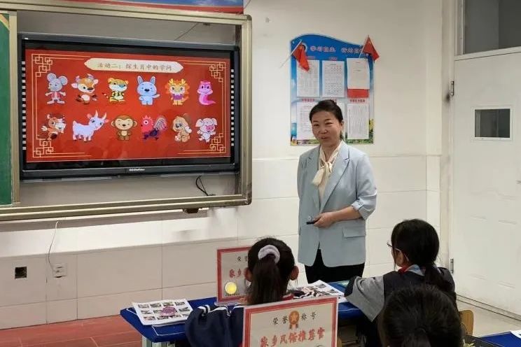 【结对共建】“专家服务基层”刘淑琴支教团队与土右旗美岱召中学开展教学交流活动(图9)