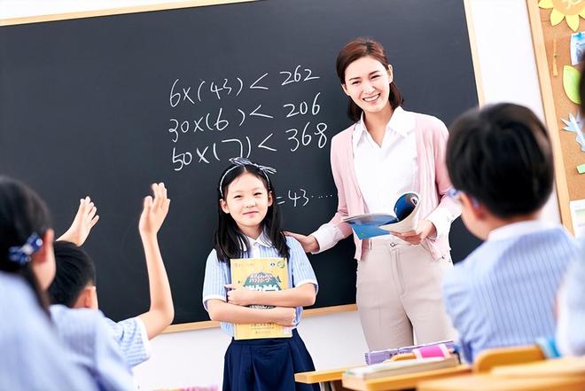 教师职称：真的代表教学水平吗？(图1)