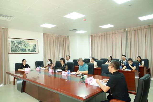 珠海市田家炳中学召开市教育科研“十四五”规划课题开题会(图2)