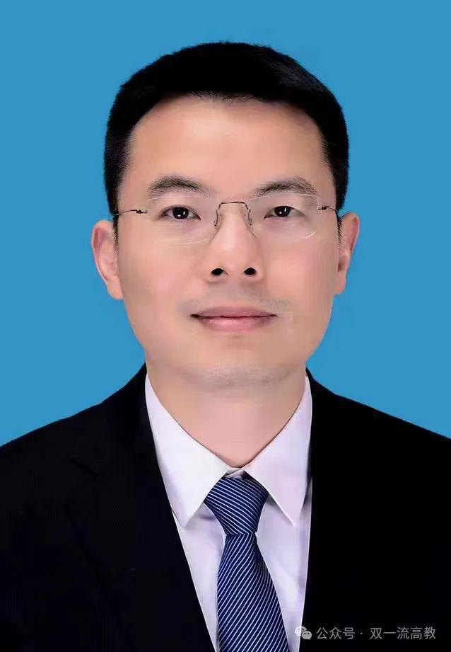 45岁教授当选长江学者任顶级“政法大学”副校长…(图3)