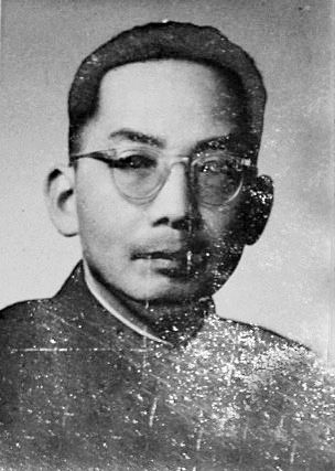 鲁汇老街的富商之子不理家政却酷爱——丨闵行情(图1)