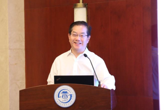 清华大学党委书记赴C9调研座谈(图2)